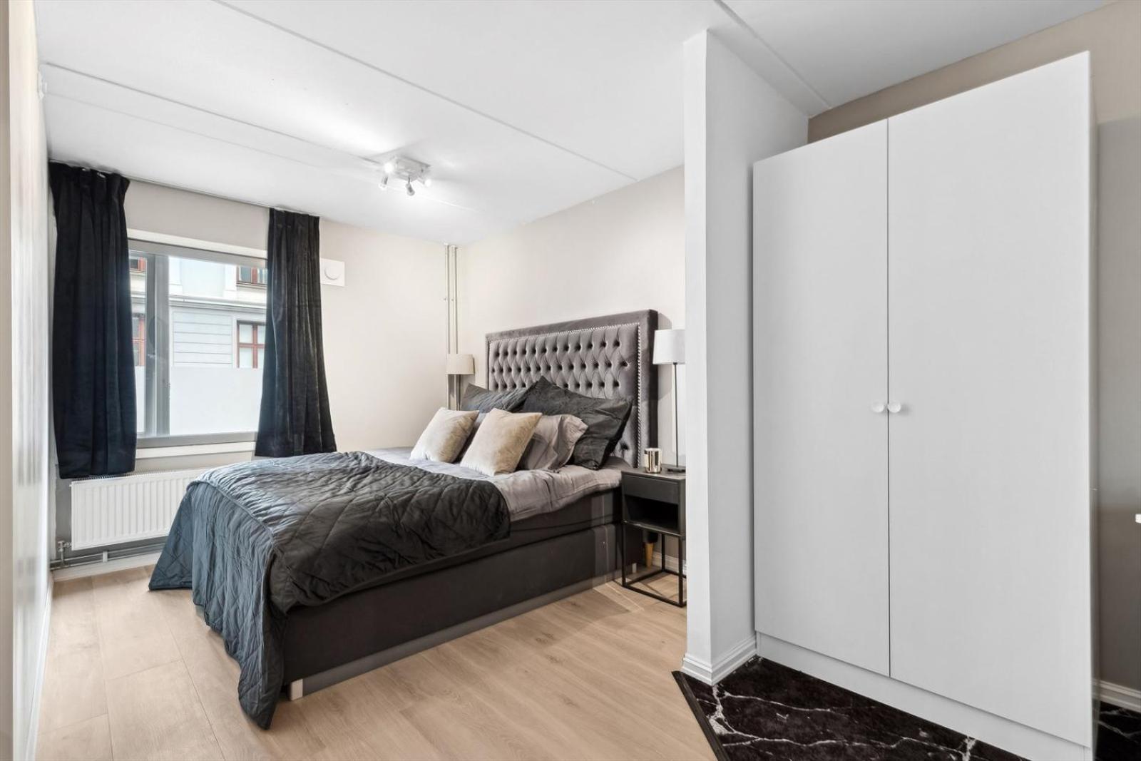 Luxurious Modern Room In Central Oslo - Eur 4K Expensive Bed And 82" Cinematic Tv Exterior foto